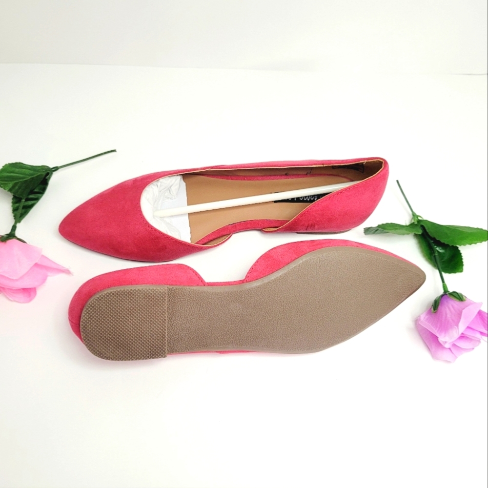 Ballerinas size 6 brand Aomo love